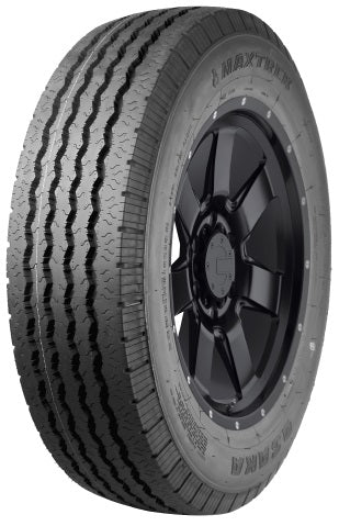 MAXTREK QSAKA | 215/70 R17.5 118/116L